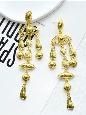 Anthropologie Gold Abstract Eye & Lip Dangle Earrings